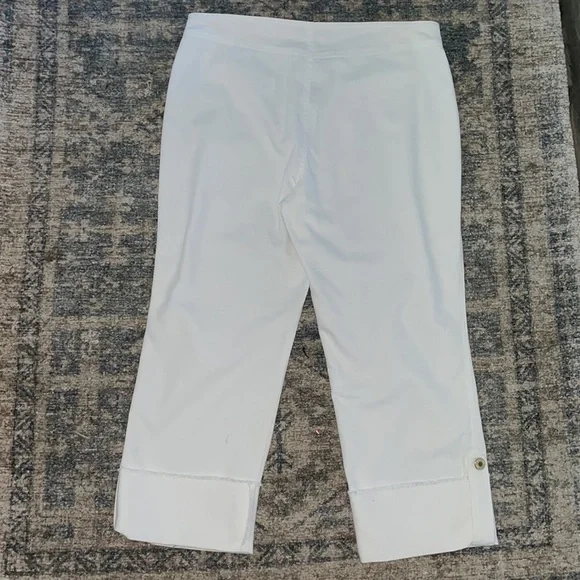 Lillie Rubin size 8 white cropped capris -like new - Picture 8 of 8